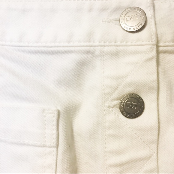 ✨ LOFT | White Denim Jean Skirt - Picture 6 of 8